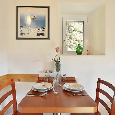 Apartments Mirabella Omis Room photo