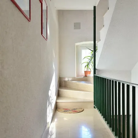 Apartments Mirabella Omis Exterior photo
