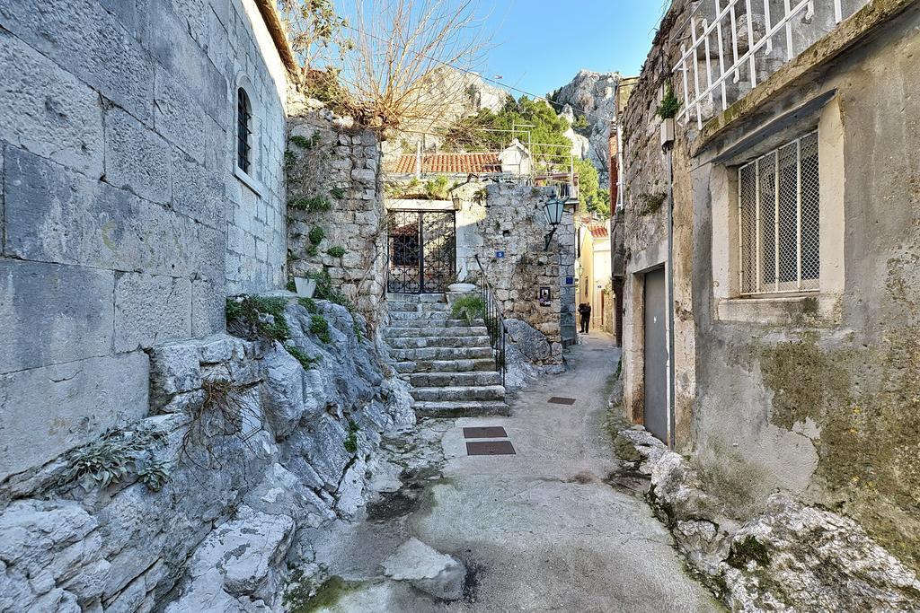 Mirabella Apartment Omis